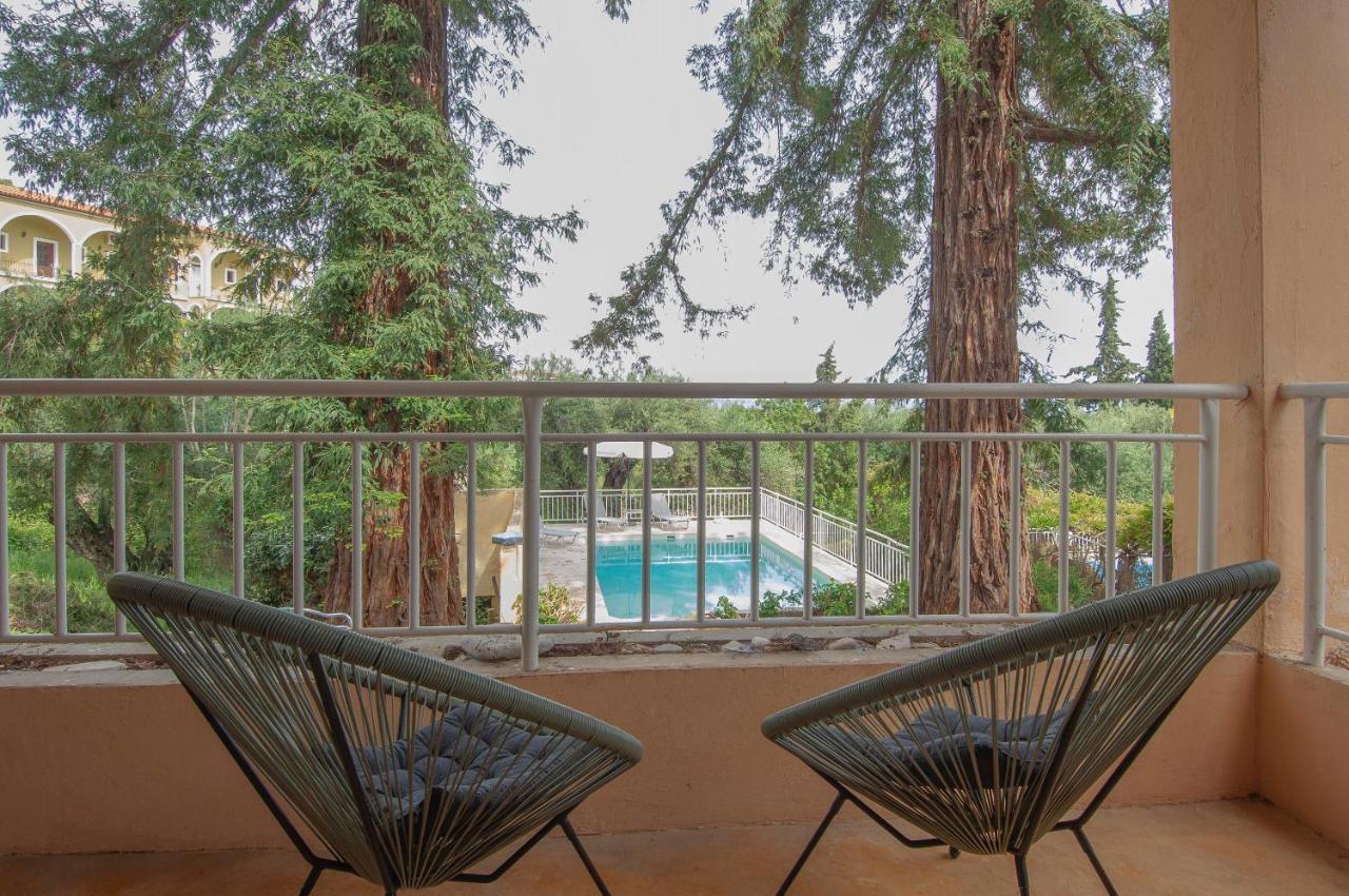 Villa Serena Ниссаки Экстерьер фото